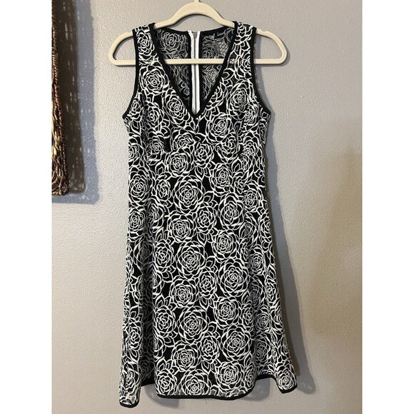 Nanette Lepore A Line Dress 4 Black Ivory Embroidered Lace Sleeveless Rich - Picture 10 of 11